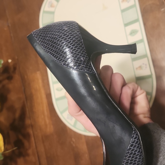 Joan and David Heels - Picture 13 of 14